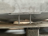 Rvs trilgoot / trilbodem met industriële trilmotor - afbeelding 6 van  7