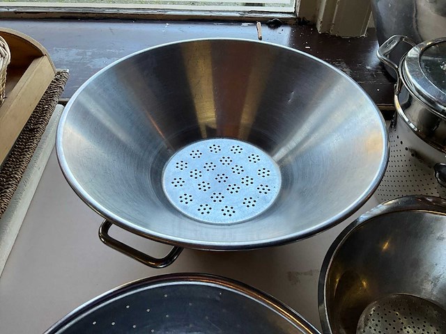 Rvs vergiet en pan (6x) - afbeelding 3 van  5