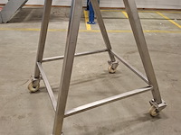 Rvs verrijdbaar onderstel - afbeelding 1 van  3