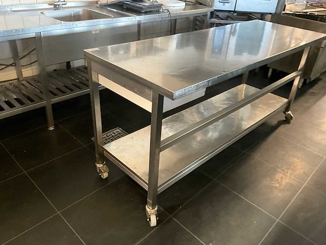 Rvs verrijdbare tafel - afbeelding 4 van  8