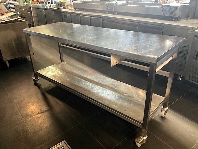 Rvs verrijdbare tafel - afbeelding 6 van  8