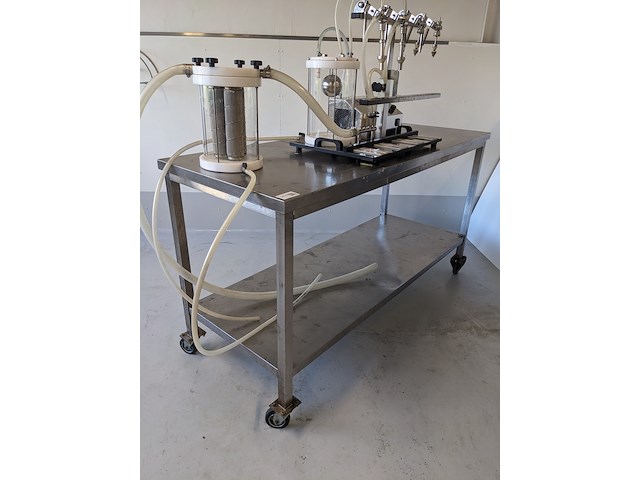 Rvs verrijdbare tafel - afbeelding 2 van  3