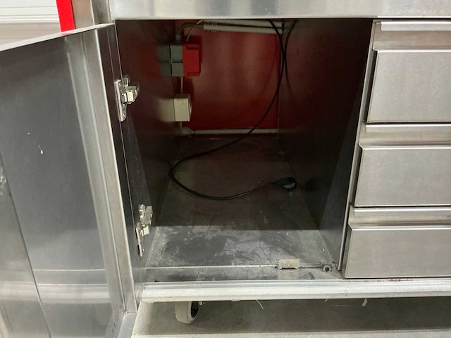 Rvs verrijdbare werkkast - afbeelding 8 van  8