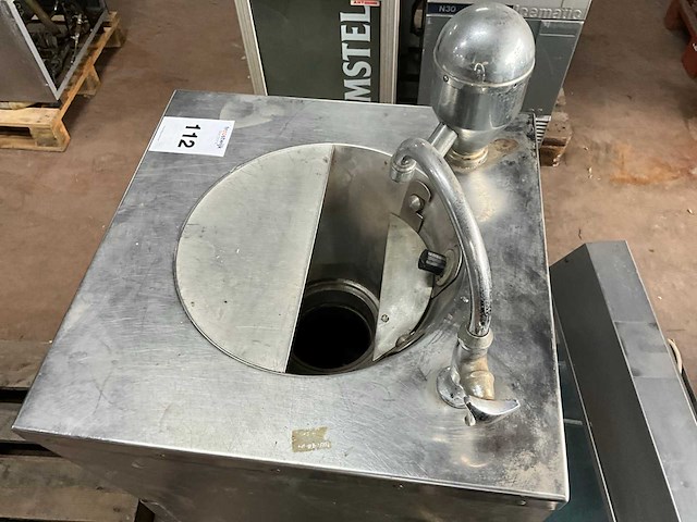 Rvs voedselrestenvermaler & warmhoudvitrine - afbeelding 8 van  8