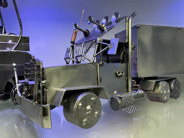 Rvs vrachtwagen en heftruck model - afbeelding 2 van  3