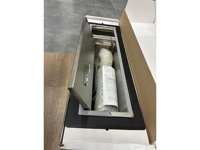 Rvs wandkast met wc rol houder en borstel looox. afmeting 62 x 17 cm. - afbeelding 3 van  4