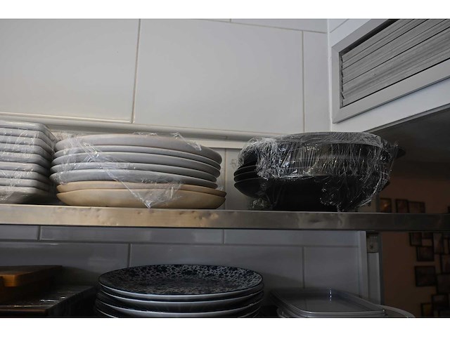Rvs wandschap inclusief inhoud keuken benodigdheden (6x) - afbeelding 15 van  15