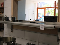 Rvs wandschap met bonnenklem, afm. 160 x 30 cm. - afbeelding 2 van  2