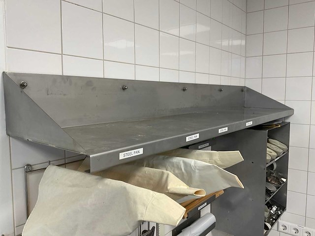 Rvs wandschap - afbeelding 1 van  1