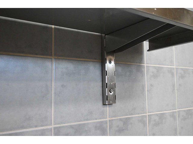 Rvs wandschap - afbeelding 2 van  2