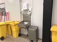 Rvs wasbak en prullenbak - afbeelding 1 van  4