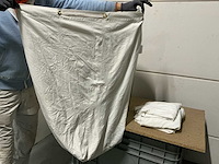 Rvs wasmand met stoffen zakken - afbeelding 3 van  3