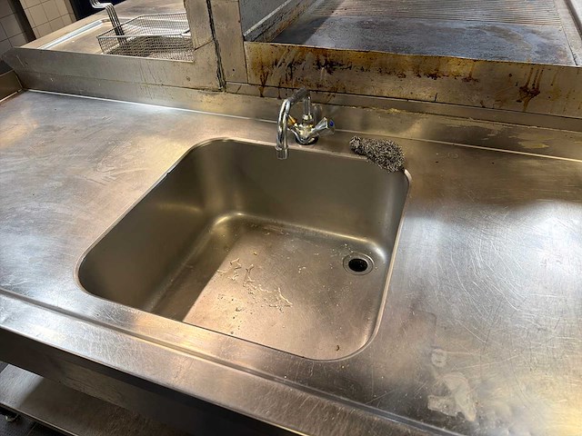 Rvs wastafel - afbeelding 2 van  2