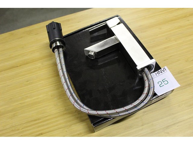 Rvs wastafelkraan calipso 210 vierkant. hoogte kraan 21 cm. - afbeelding 1 van  2