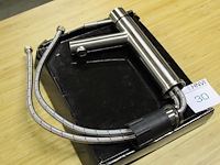 Rvs wastafelkraan clou 250 rond. hoogte kraan 25 cm.