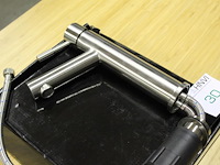 Rvs wastafelkraan clou 250 rond. hoogte kraan 25 cm. - afbeelding 2 van  2