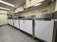 Rvs werkbank met volkern deuren en spoelbak