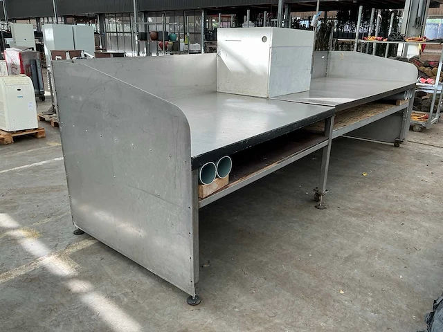 Rvs werkbank - afbeelding 4 van  7