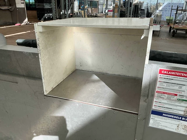 Rvs werkbank - afbeelding 6 van  7