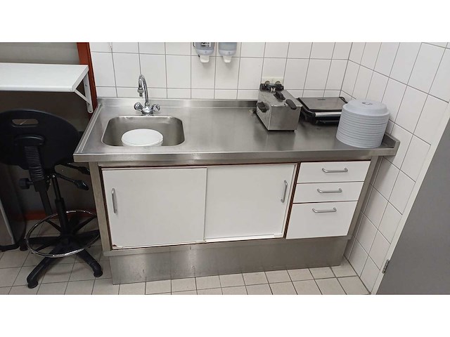 Rvs werkbank/spoeltafel - trespa - 160 cm - afbeelding 2 van  2