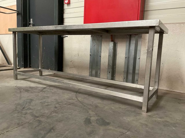 Rvs werktafel (2100x600x790mm) - afbeelding 2 van  2