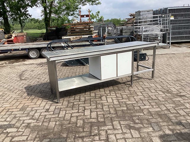 Rvs werktafel 2500x700x910mm - afbeelding 4 van  8