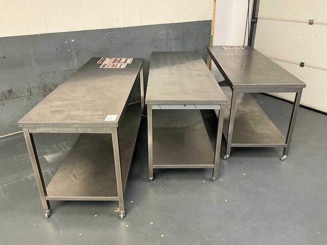 Rvs werktafel (3x) - afbeelding 2 van  4