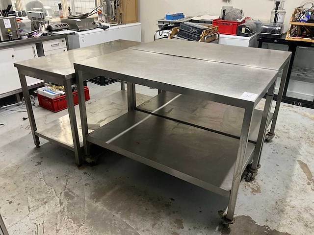 Rvs werktafel (3x) - afbeelding 1 van  3