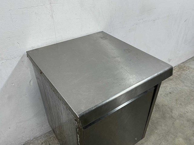 Rvs werktafel met afvalbak - afbeelding 4 van  4