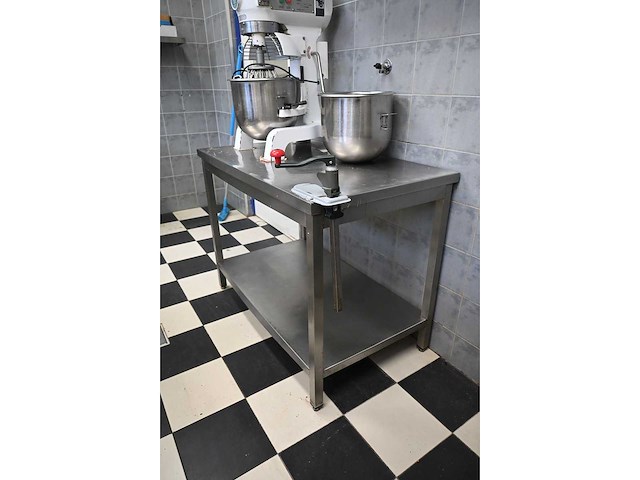Rvs werktafel met blikopener - afbeelding 2 van  3