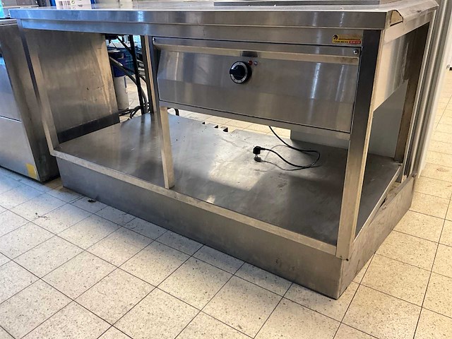 Rvs werktafel met ingebouwde au bain-marie - afbeelding 5 van  8