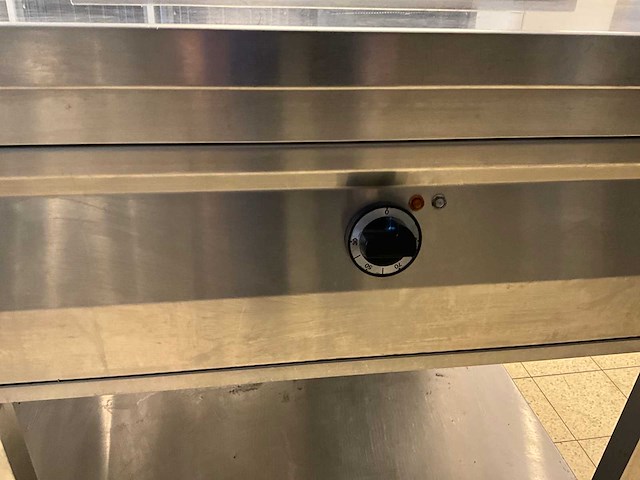 Rvs werktafel met ingebouwde au bain-marie - afbeelding 8 van  9