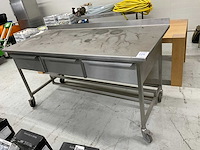 Rvs werktafel met lades op wielen - afbeelding 4 van  4