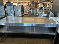 Rvs werktafel met onderblad