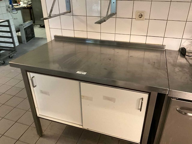 Rvs werktafel met onderkast - afbeelding 2 van  5