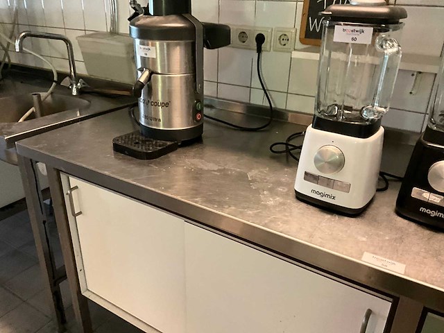 Rvs werktafel met onderkast - afbeelding 4 van  8
