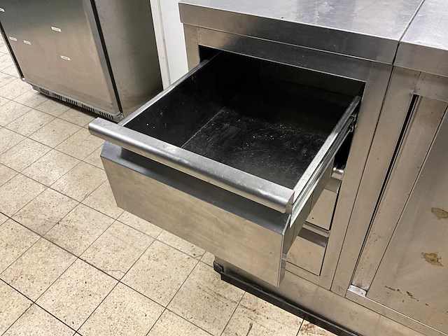 Rvs werktafel met onderkast - afbeelding 6 van  10