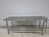 Rvs werktafel met onderschap en staartblikopener - afbeelding 2 van  6