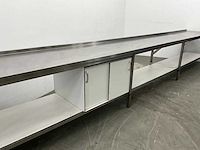 Rvs werktafel met spatrand - afbeelding 4 van  9
