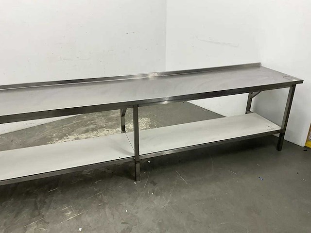 Rvs werktafel met spatrand - afbeelding 7 van  9
