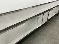 Rvs werktafel met spatrand - afbeelding 9 van  9