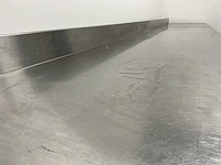 Rvs werktafel met spatrand - afbeelding 7 van  7