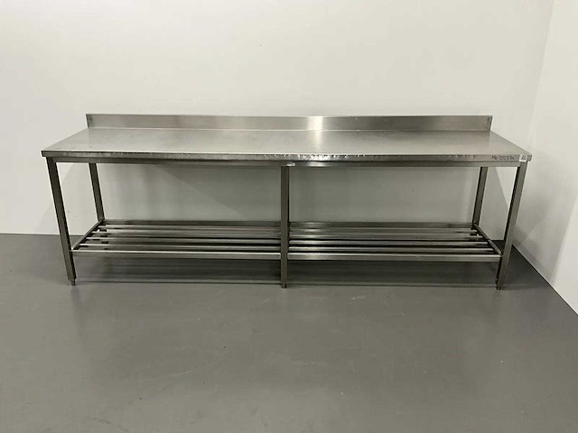 Rvs werktafel met spatrand - afbeelding 2 van  4