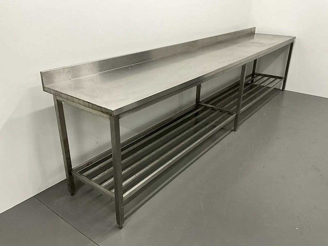 Rvs werktafel met spatrand - afbeelding 3 van  7