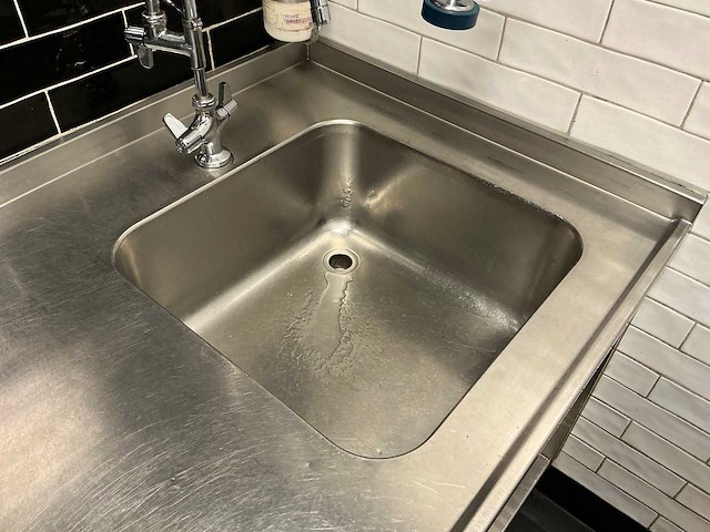Rvs werktafel met spoelbak - afbeelding 5 van  6