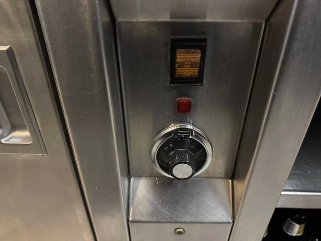 Rvs werktafel met warmhoudkast - afbeelding 5 van  8