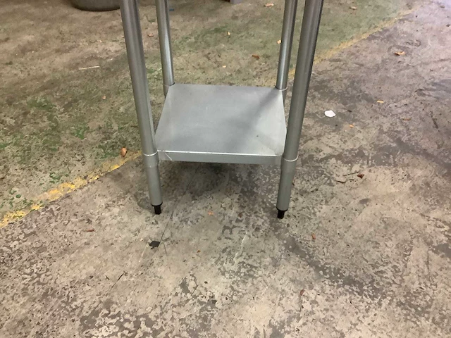 Rvs werktafel van vodue - neutral units - afbeelding 3 van  3