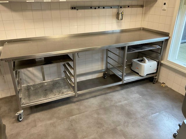 Rvs werktafel verrijdbaar - afbeelding 1 van  1