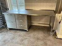 Rvs werktafel verrijdbaar - afbeelding 3 van  3