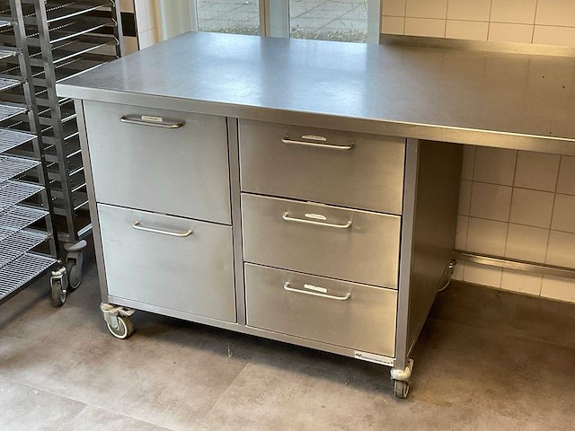 Rvs werktafel verrijdbaar - afbeelding 1 van  1